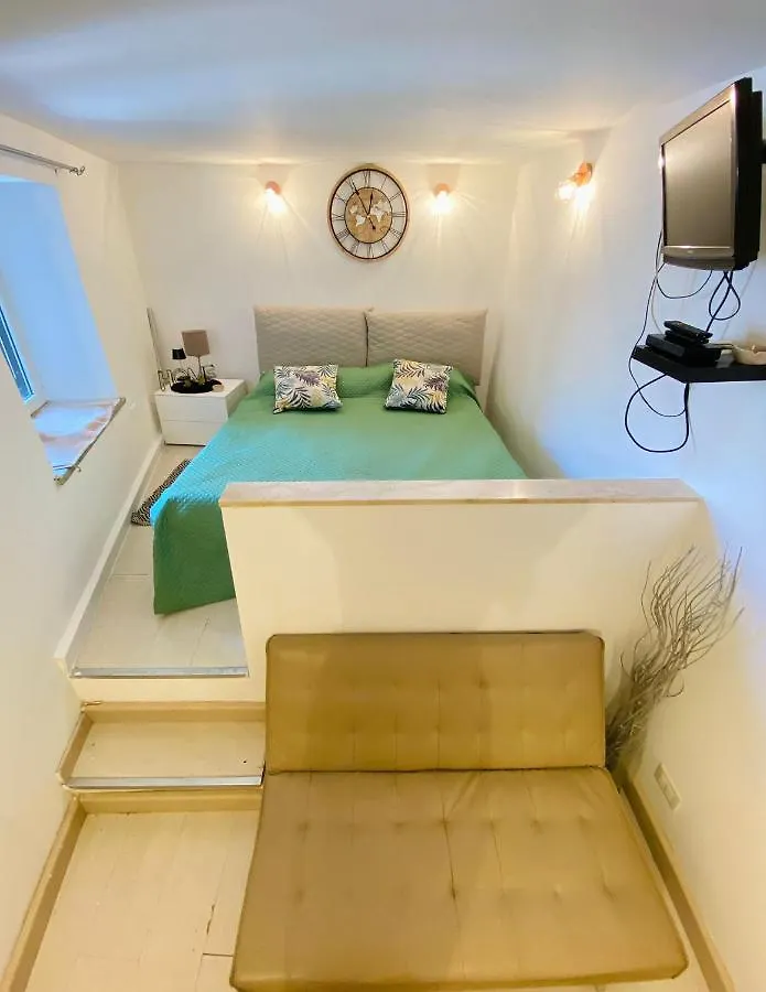 Montesanto'S House Apartment Palermo 0*,