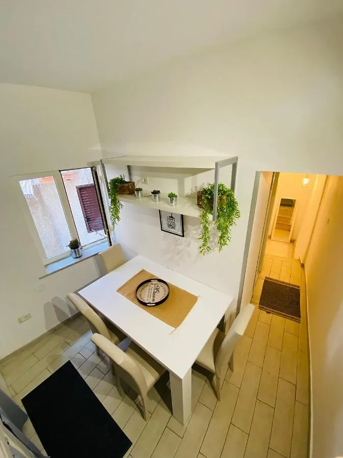 Montesanto'S House Apartment Palermo